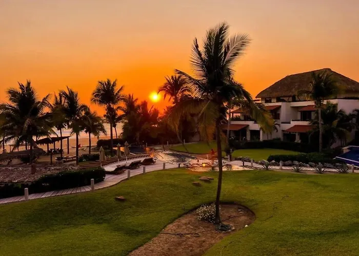 Aparthotel Palmas Complex Listings