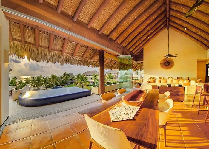 Palmas Complex Listings 5* Zihuatanejo
