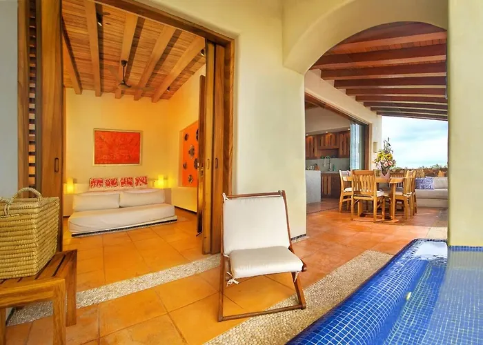 Palmas Complex Listings 5*
