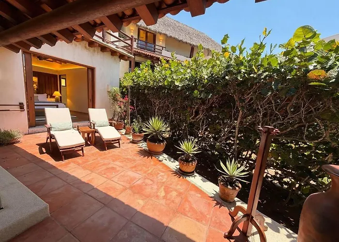 Palmas Complex Listings 5*